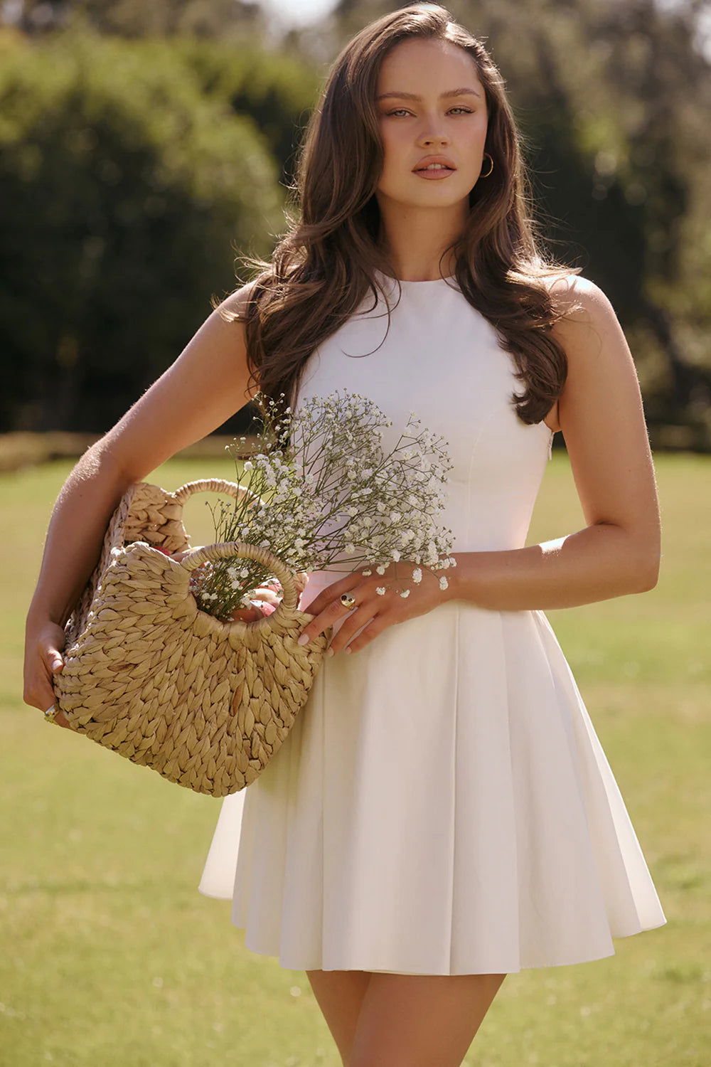 Vestido Curto Plissado de Algodão Branco Modelo Alessandria