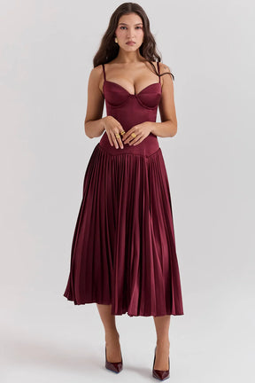 Vestido Midi Plissado Vinho Modelo Gallatare